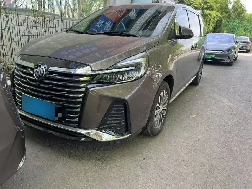 2023 Buick GL8 2.0T 237HP L4 9AT