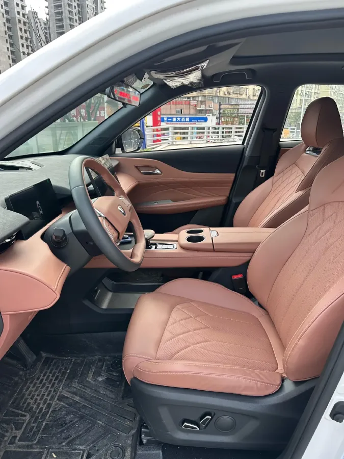 2024 ChangAn UNI-Z 1.5L 98HP L4 E-CVT PHEV 18.4KWH,autocango,china used car exporter,china ev exporter,chinese used car exporter,chinese used ev exporter