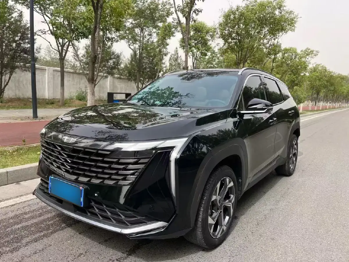 2023 Geely StarRay 1.5T 181HP L4 7DCT