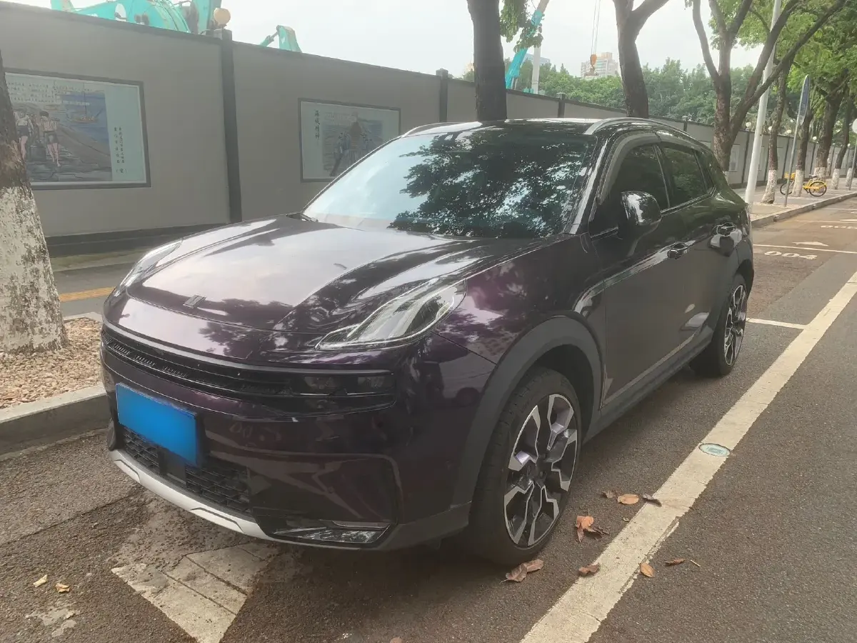 2022 LYNK&CO 06 EM-P 1.5T 177HP L3 7DCT PHEV 15.5KWH