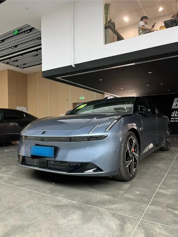 2025 LYNK&CO Z10 BEV 95KWH