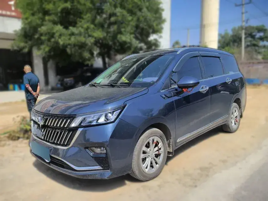 2022 WuLing JiaChen 1.5T 147HP L4 CVT