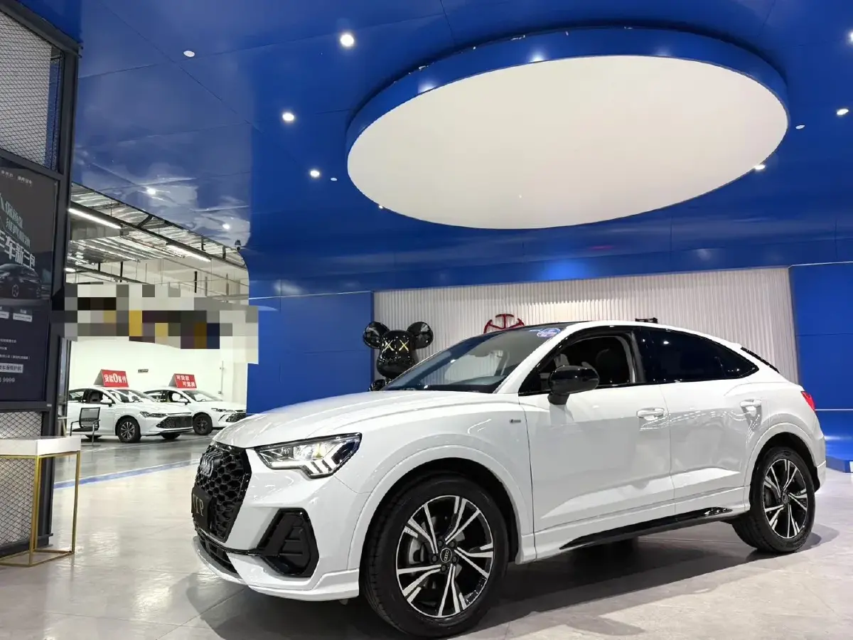 2023 Audi Q3 Sportback 2.0T 186HP L4 7DCT