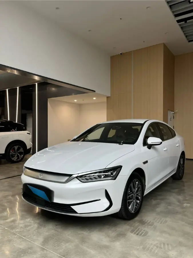 2024 BYD Qin Plus BEV 48KWH