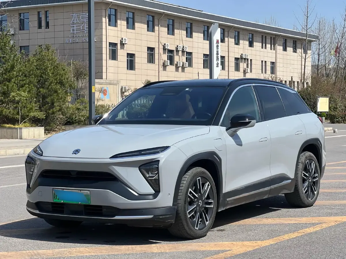 2022 NIO ES6 BEV 75KWH