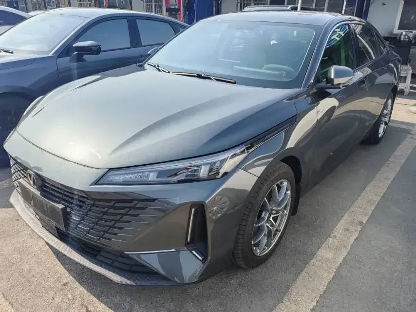 2023 ChangAn Lamore 1.5T 170HP L4 7DCT