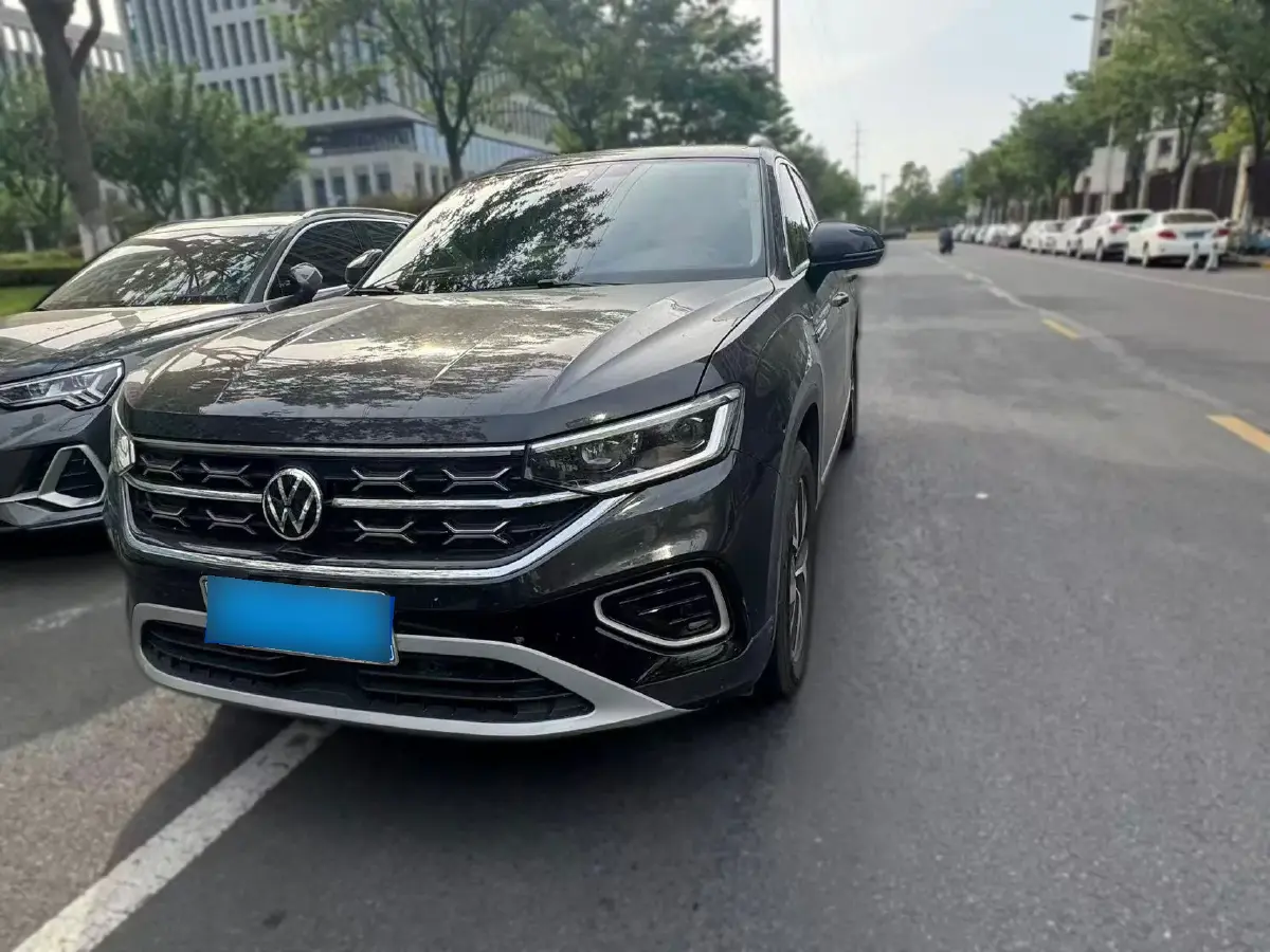 2024 Volkswagen Tayron 2.0T 186HP L4 7DCT