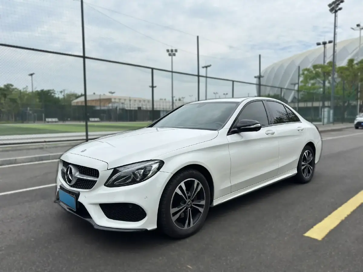 2018 Mercedes-Benz C Class 2.0T 184HP L4 9AT