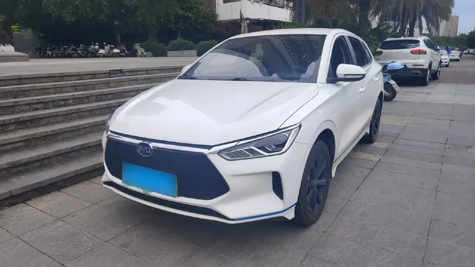 2021 BYD e2 BEV 43.2KWH