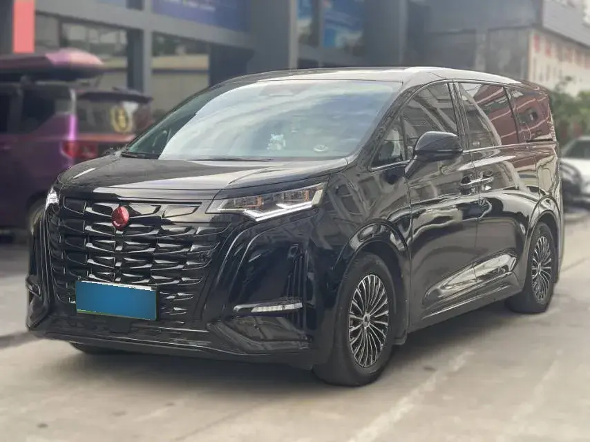 2022 Denza D9 1.5T 139HP L4 E-CVT PHEV 40.06KWH