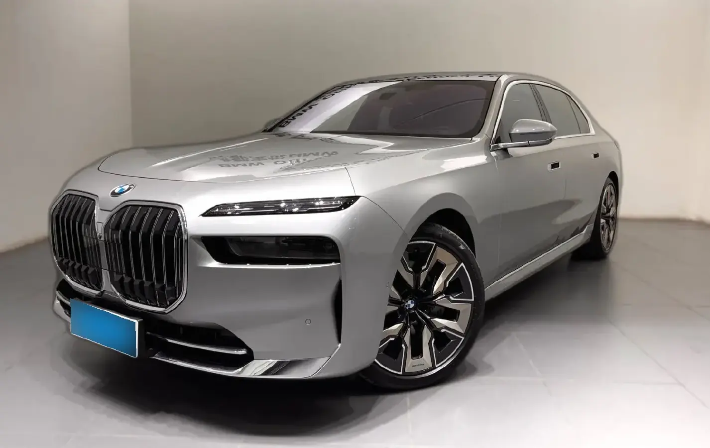 2023 BMW 7 Series 3.0T 381HP L6 8AT