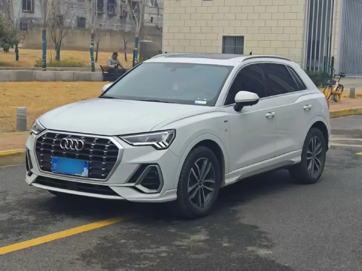 2023 Audi Q3 Sportback 1.4T 150HP L4 7DCT