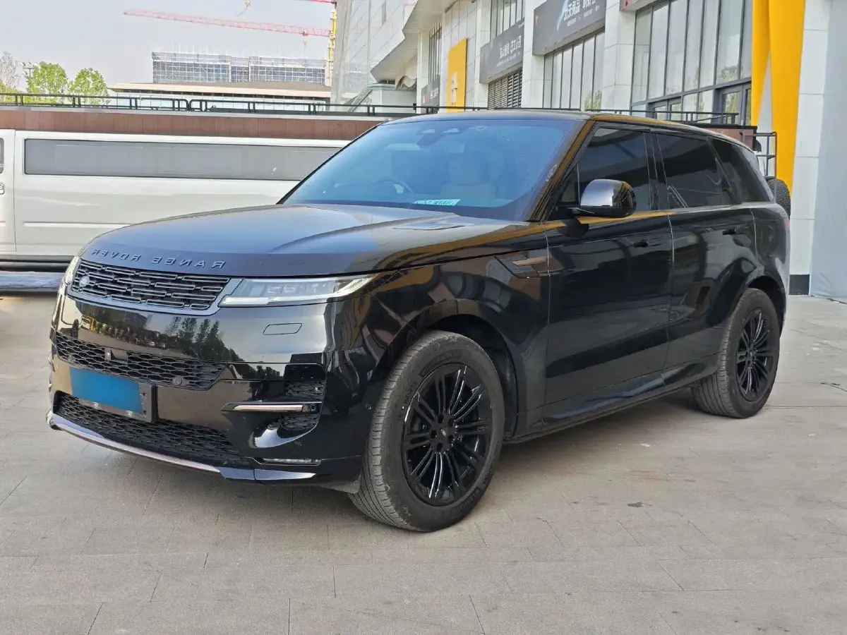 2023 Land Rover Range Rover Sport 3.0T 400HP L6 8AT
