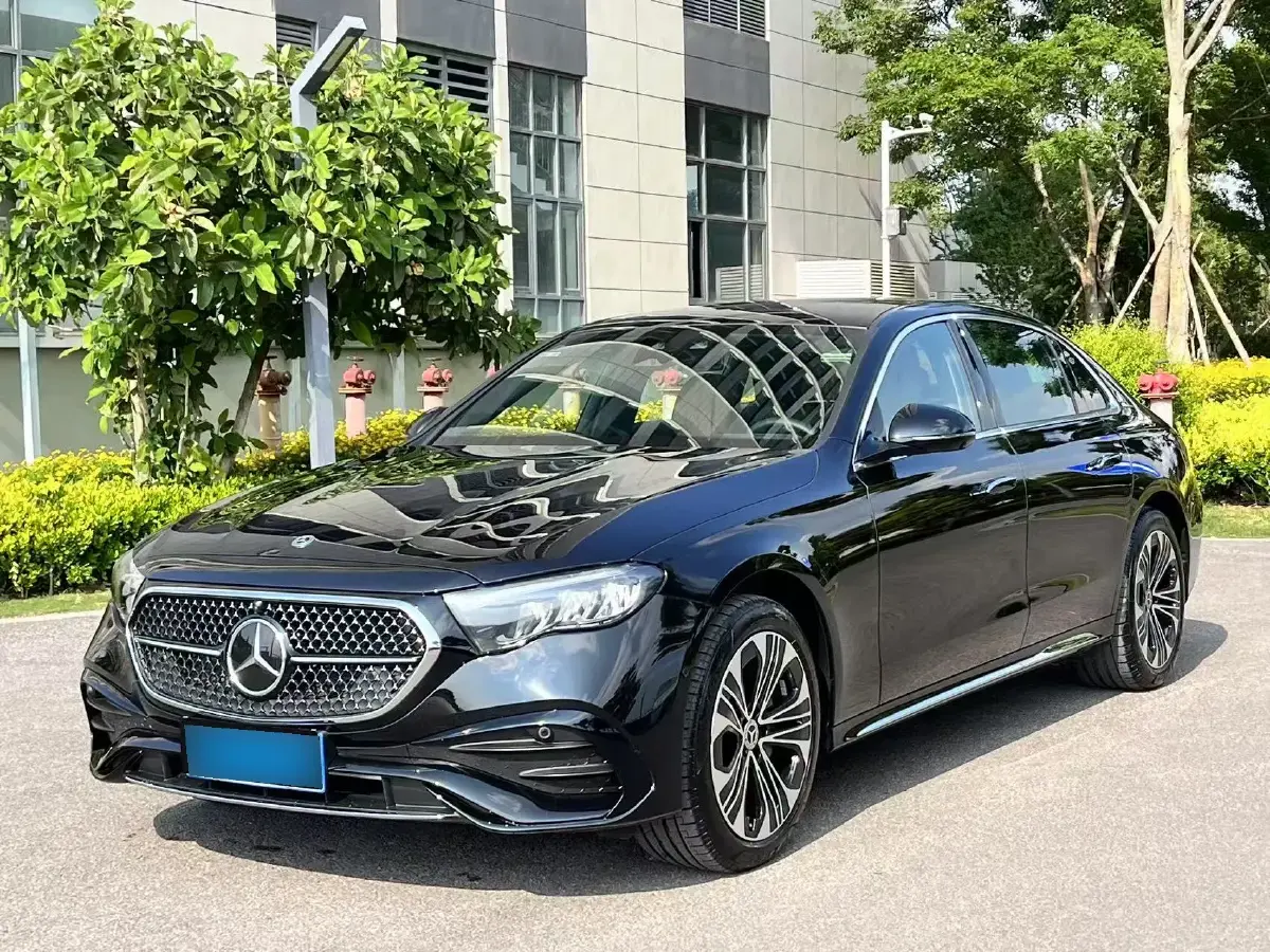 2025 Mercedes-Benz E Class 2.0T 258HP L4 9AT