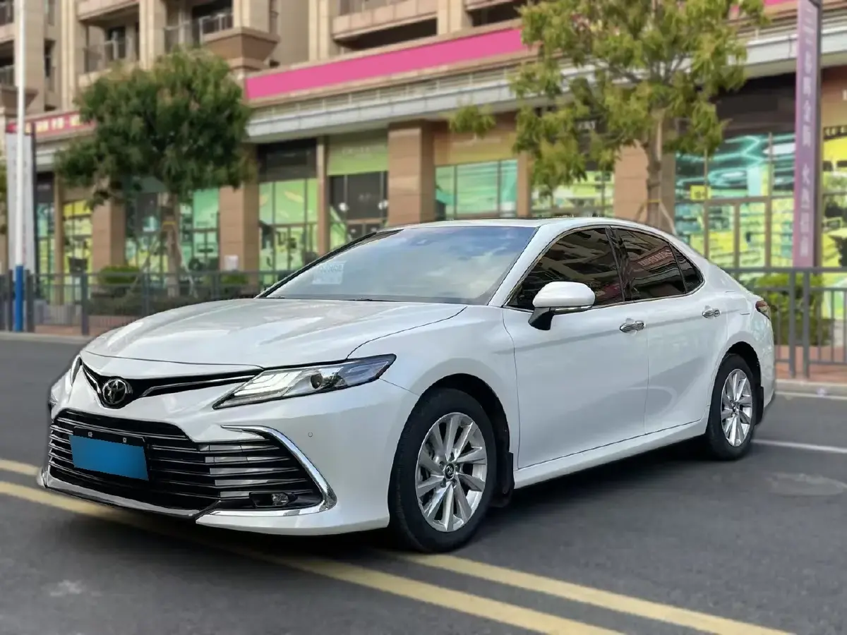 2021 Toyota Camry 2.0L 178HP L4 CVT