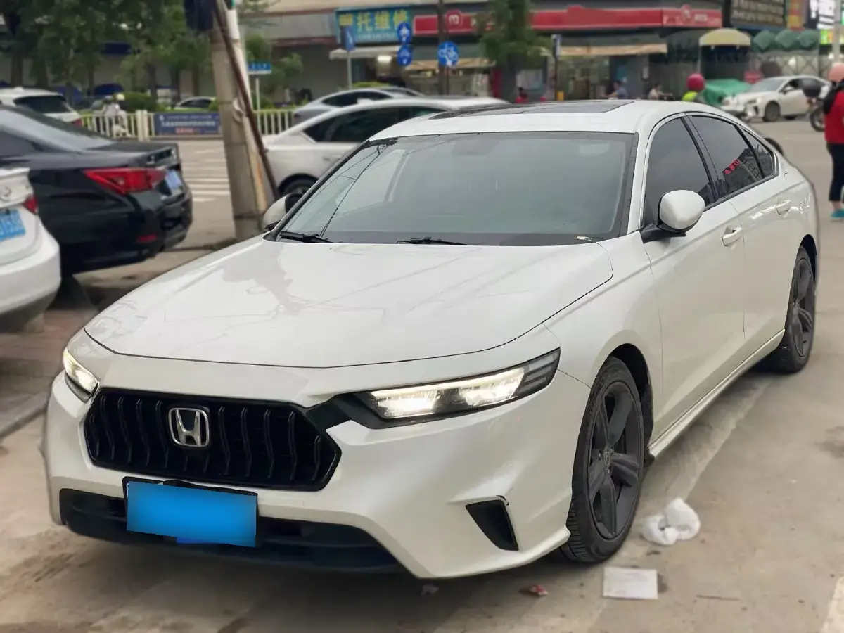 2023 Honda Inspire 1.5T 192HP L4 CVT