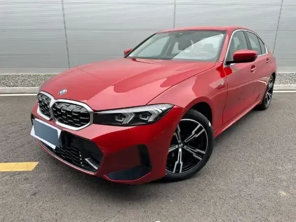 2024 BMW 3 Series 2.0T 184HP L4 8AT