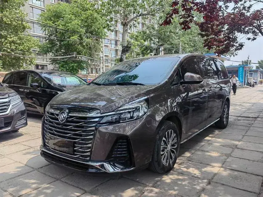 2023 Buick GL8 2.0T 237HP L4 9AT