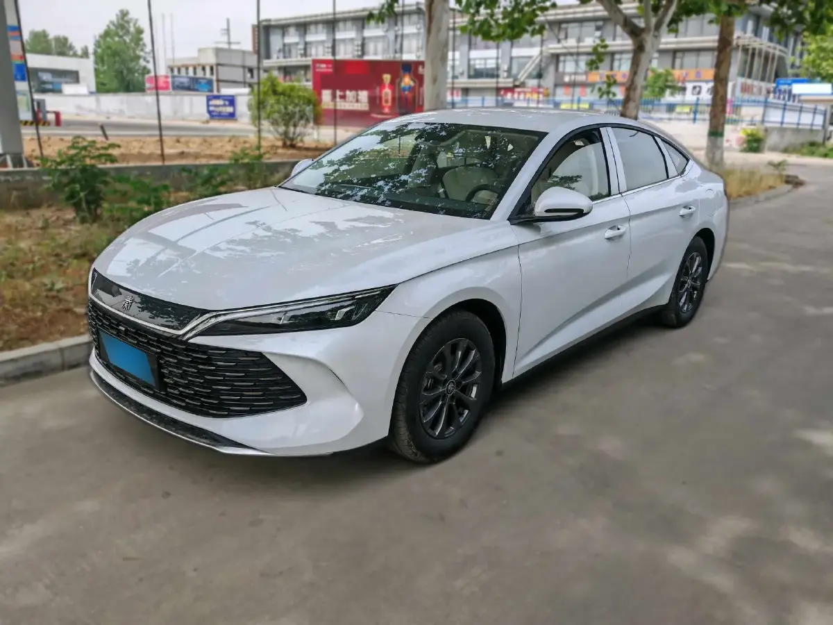 2024 BYD QinL 1.5L 101HP L4 E-CVT PHEV 10.08KWH