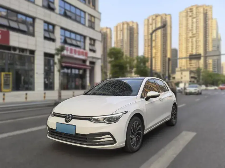 2023 Volkswagen Golf 1.4T 150HP L4 7DCT