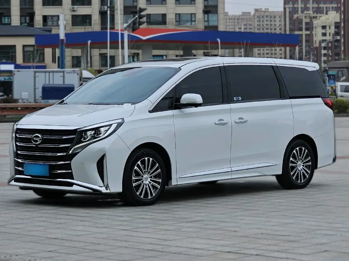 2021 GAC Trumpchi M8 2.0T 252HP L4 8AT