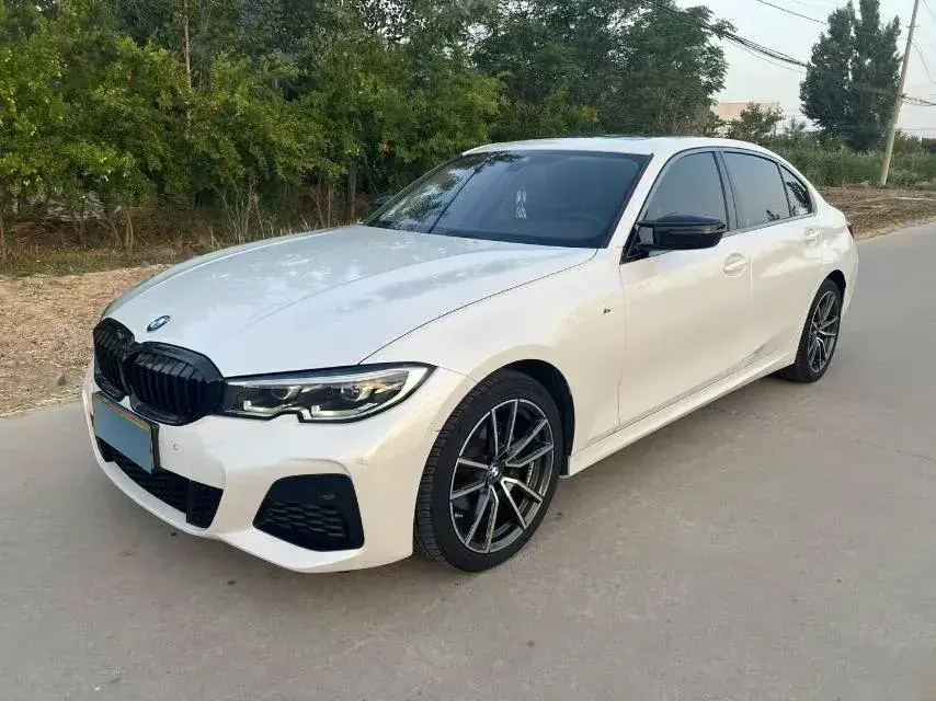 2022 BMW 3 Series 2.0T 184HP L4 8AT