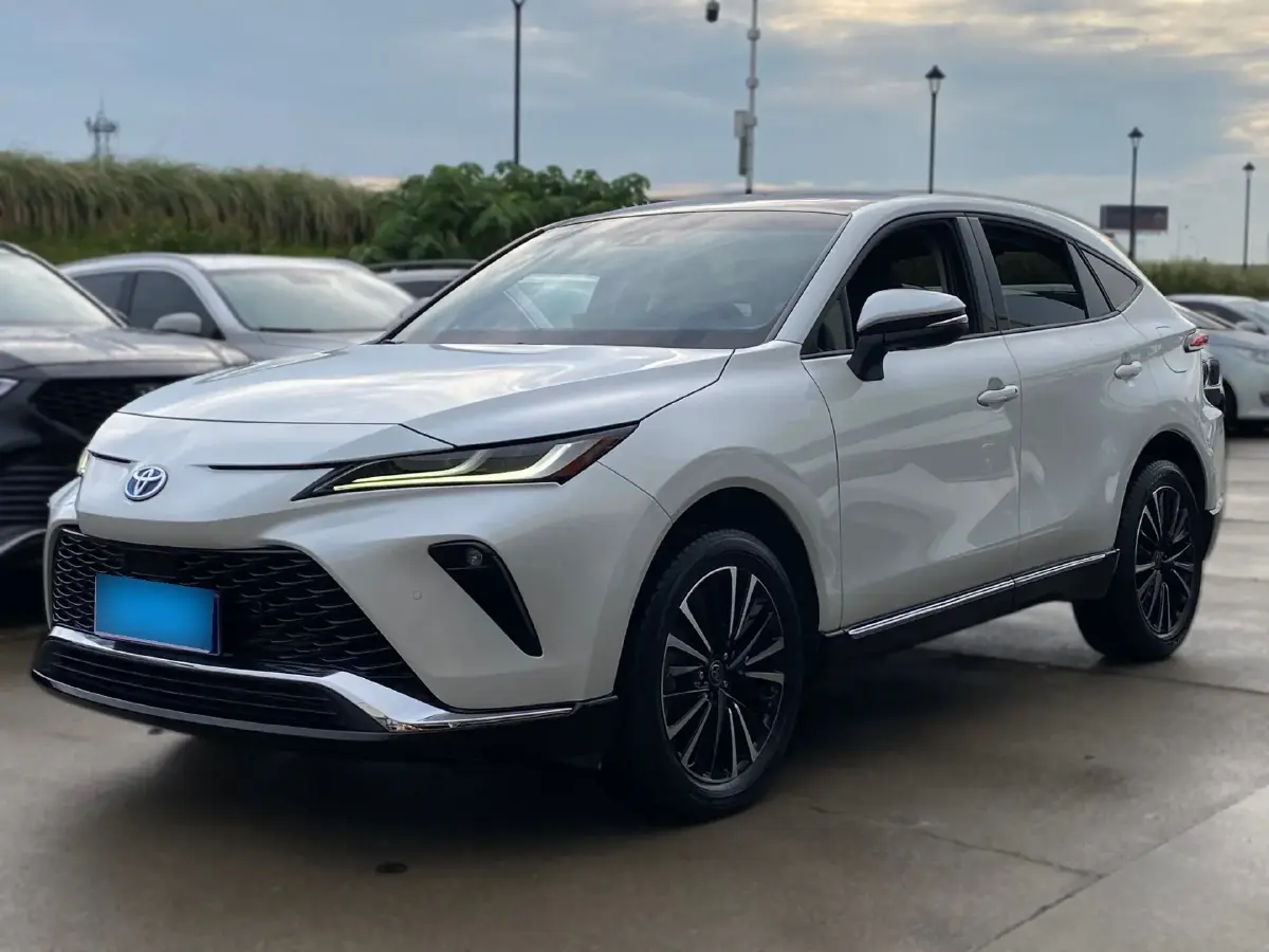 2022 Toyota Venza 2.5L 178HP L4 E-CVT Hybrid