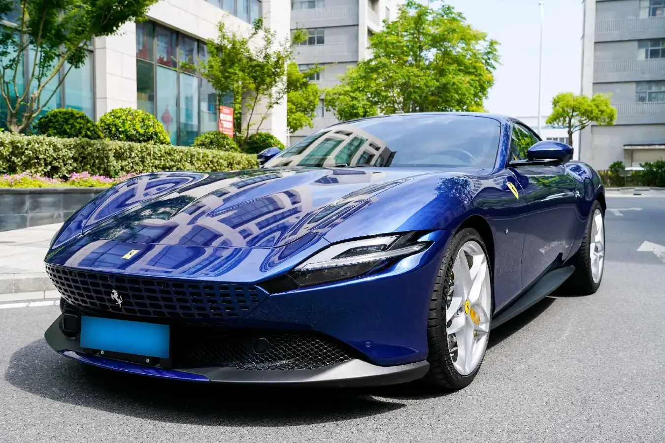 2020 Ferrari Roma 3.9T 620HP V8 8DCT