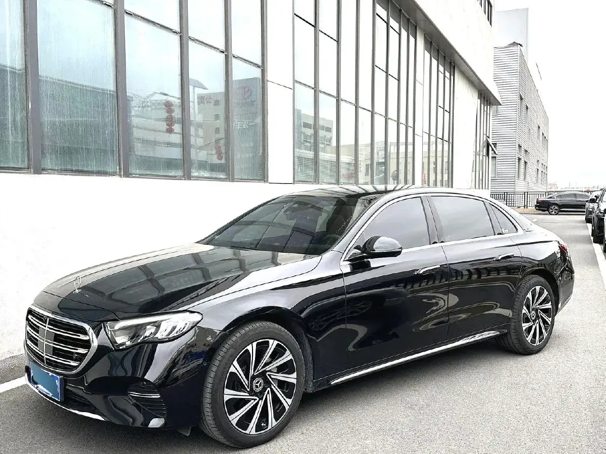 2025 Mercedes-Benz E Class 2.0T 258HP L4 9AT