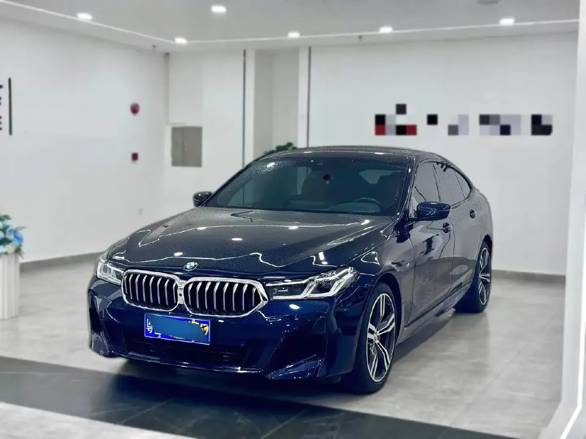 2022 BMW 6 Series GT 2.0T 245HP L4 8AT