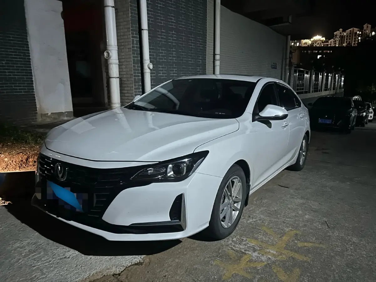 2022 ChangAn Raeton CC 1.5T 188HP L4 7DCT