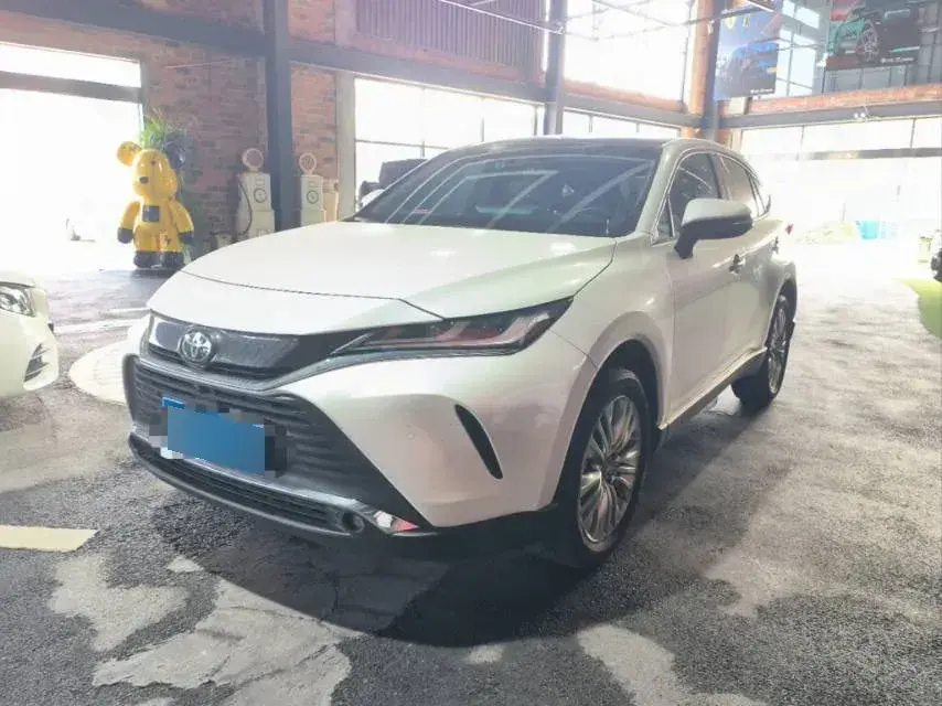 2023 Toyota Harrier 2.0L 171HP L4 CVT