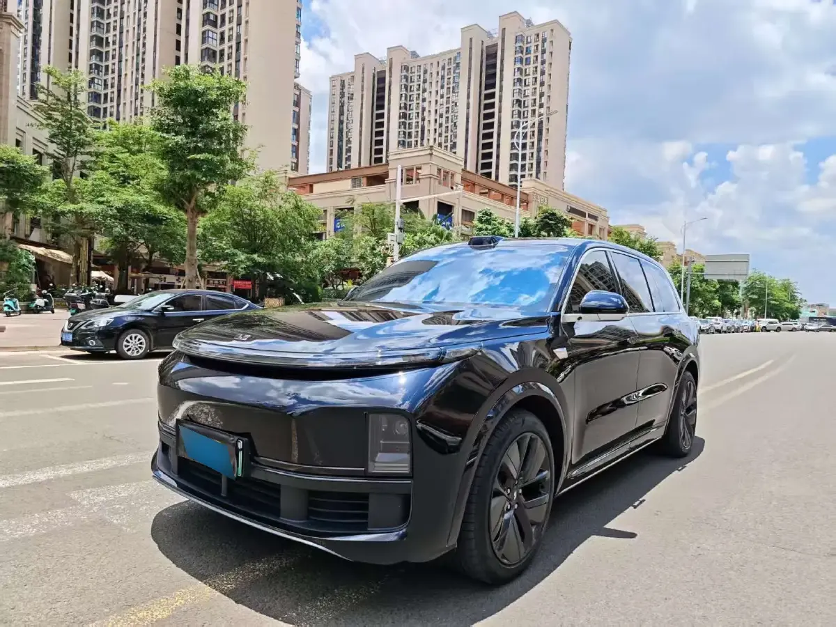 2022 Li L9 Range Extended 154HP REEV 42.6KWH