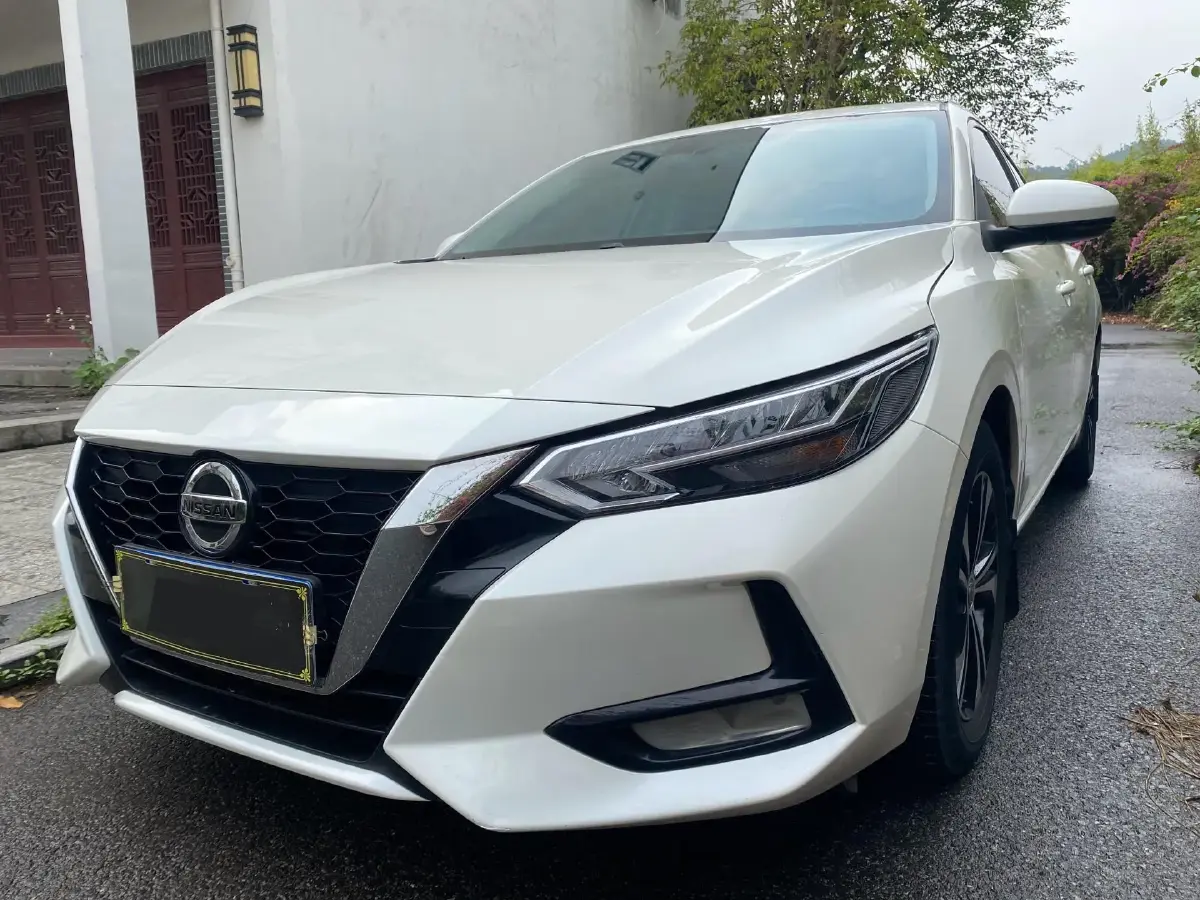 2022 Nissan Sylphy 1.6L 135HP L4 CVT