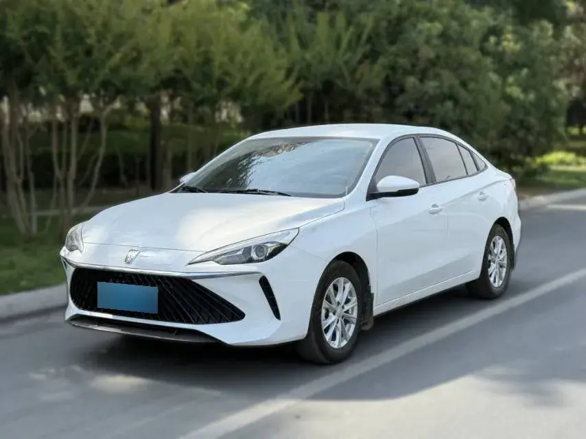 2023 Roewe i5 1.5L 129HP L4 5MT