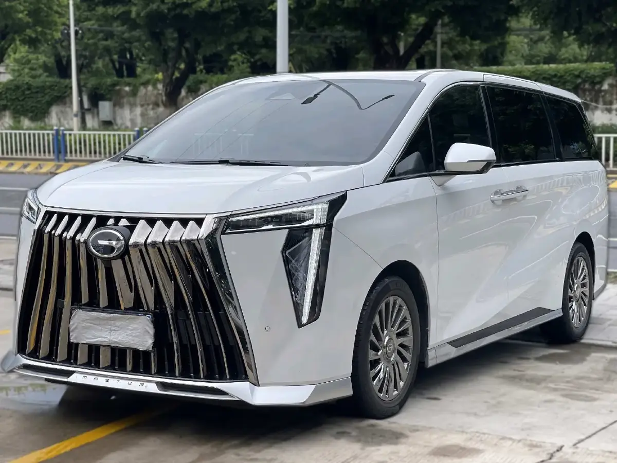 2023 GAC Trumpchi M8 2.0T 252HP L4 8AT