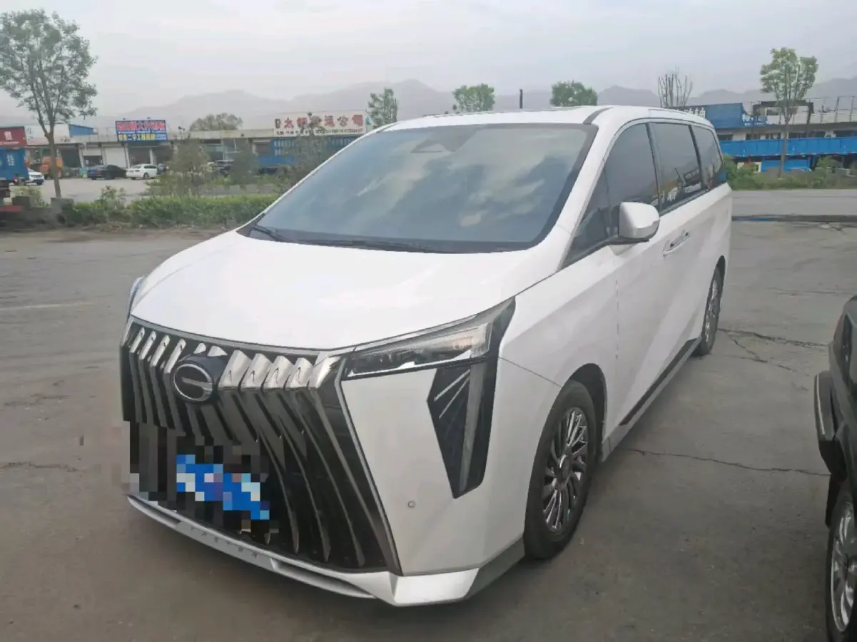 2023 GAC Trumpchi M8 2.0T 252HP L4 8AT