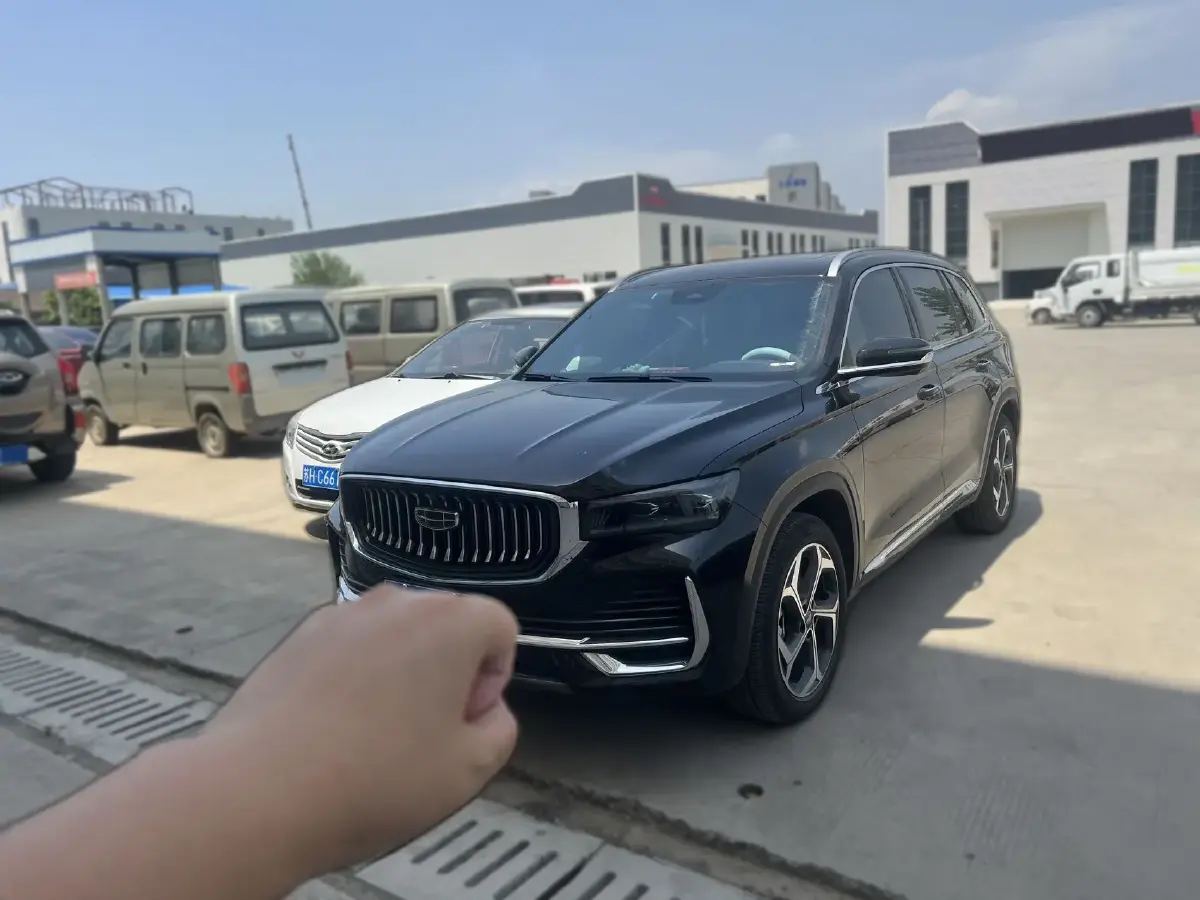 2021 Geely Monjaro 2.0T 218HP L4 7DCT