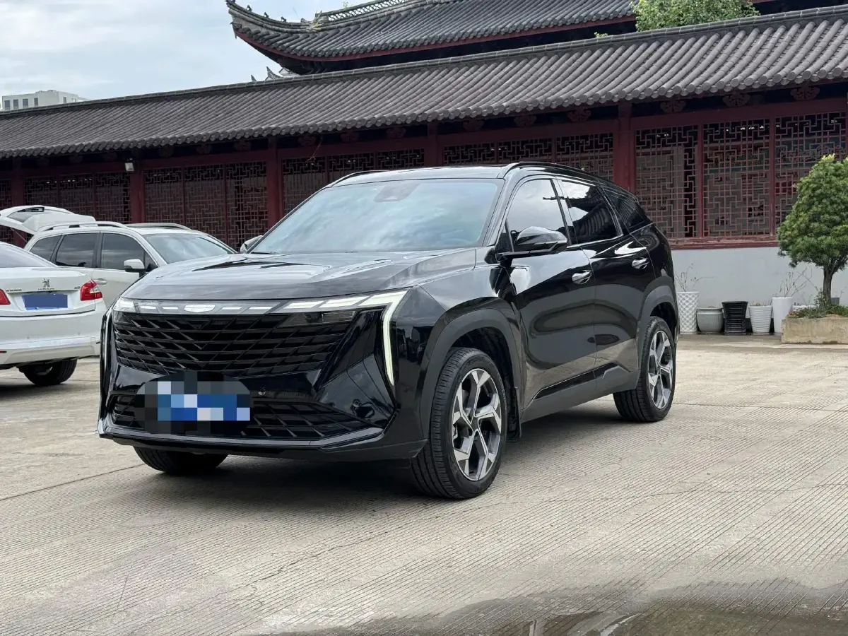 2023 Geely StarRay 1.5T 181HP L4 7DCT