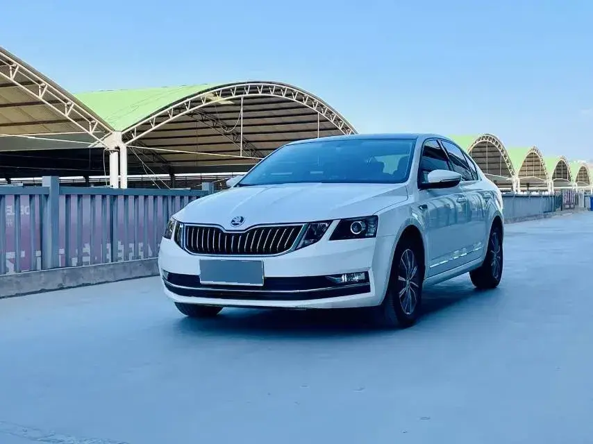 2020 Skoda Octavia 1.2T 116HP L4 7DCT