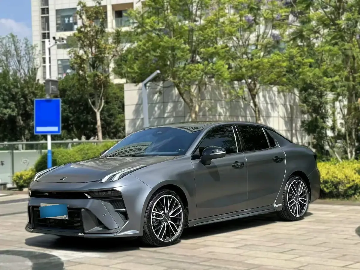 2023 LYNK&CO 03 2.0T 254HP L4 7DCT