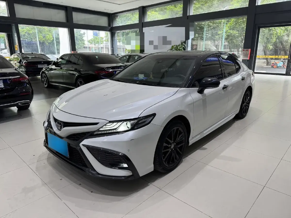 2023 Toyota Camry 2.0L 177HP L4 CVT