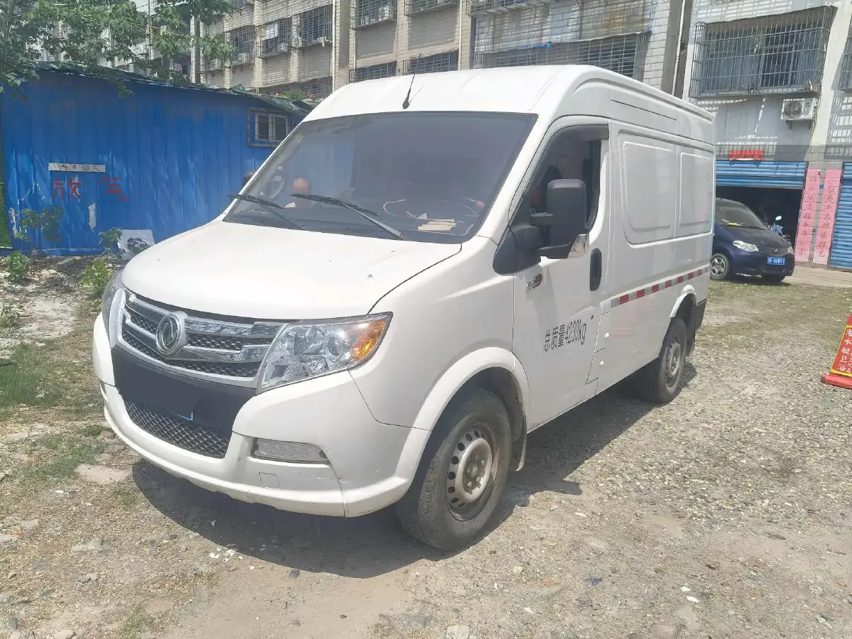 2023 DongFeng DFAC YuFeng 2.3T 136HP L4 6MT
