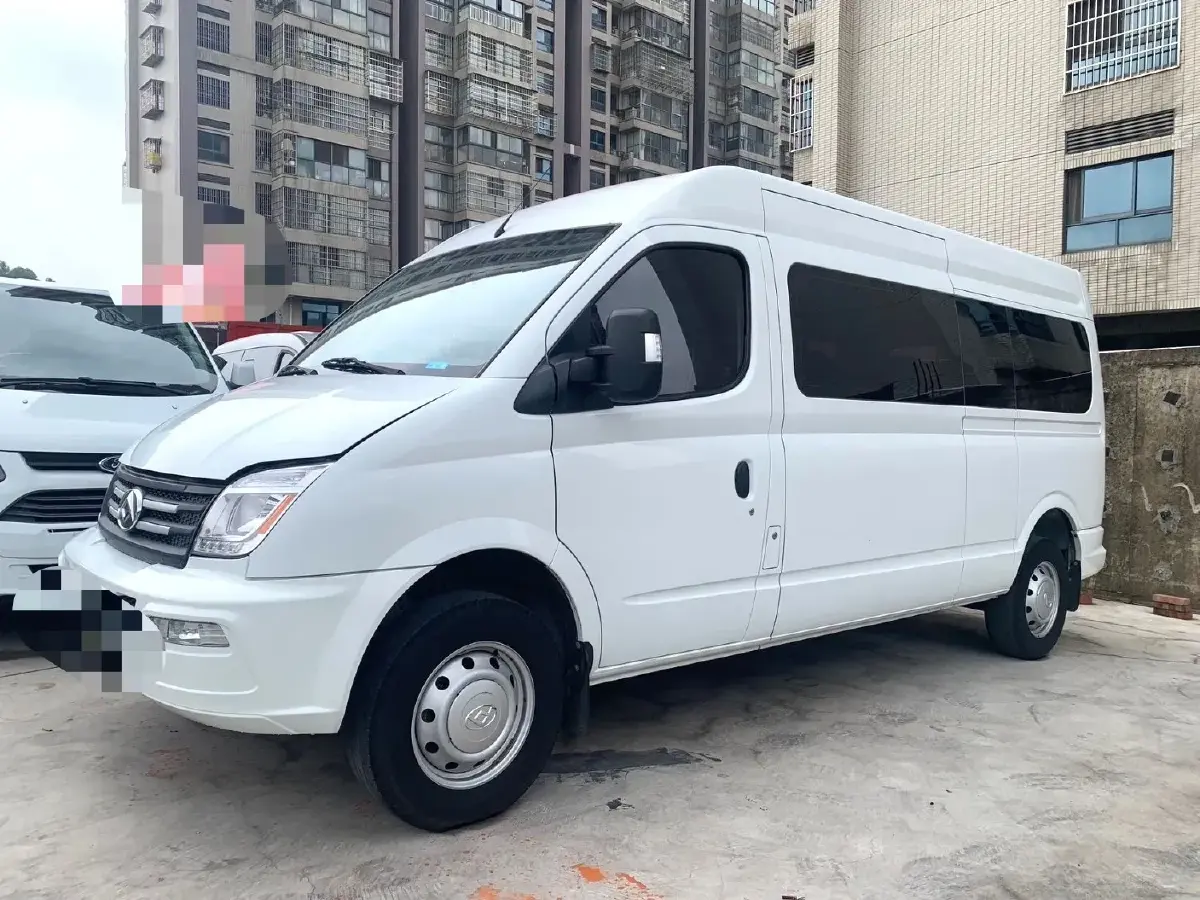 2021 MAXUS XinTu V80 2.0T 139HP L4 6AMT