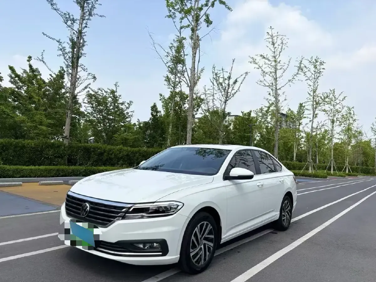 2022 Volkswagen Lavida 1.5L 113HP L4 6AT