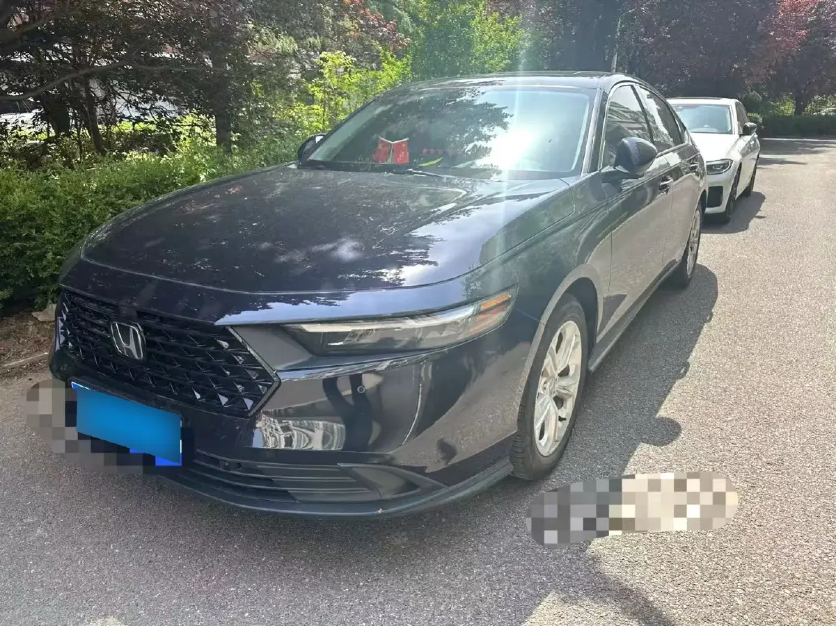 2023 Honda Accord 1.5T 192HP L4 CVT