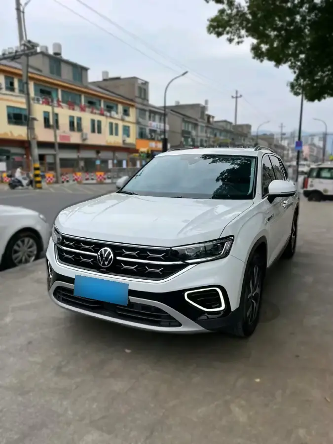 2024 Volkswagen Tayron 1.5T 160HP L4 7DCT