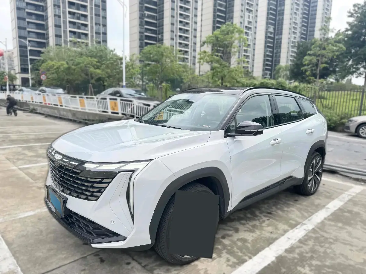 2024 Geely StarRay 1.5T 181HP L4 7DCT