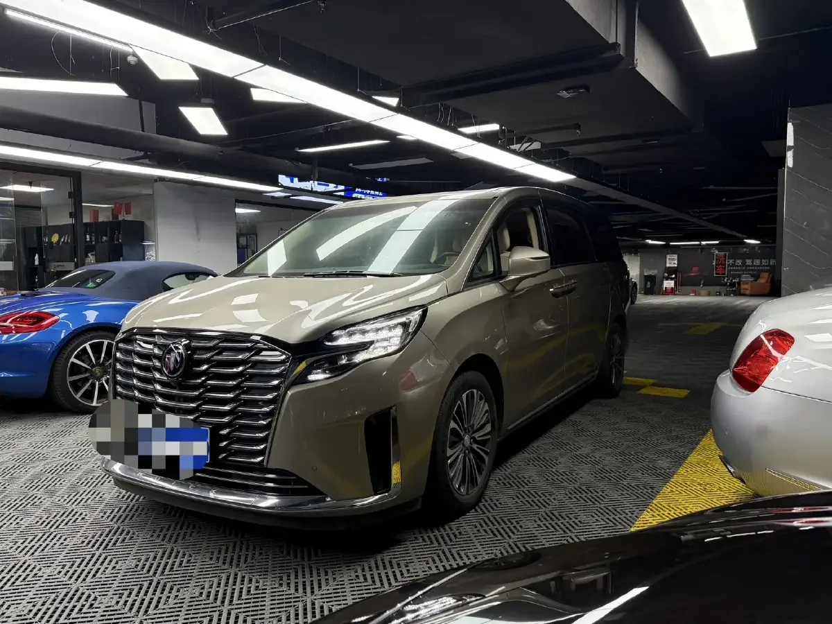 2023 Buick GL8 2.0T 237HP L4 9AT