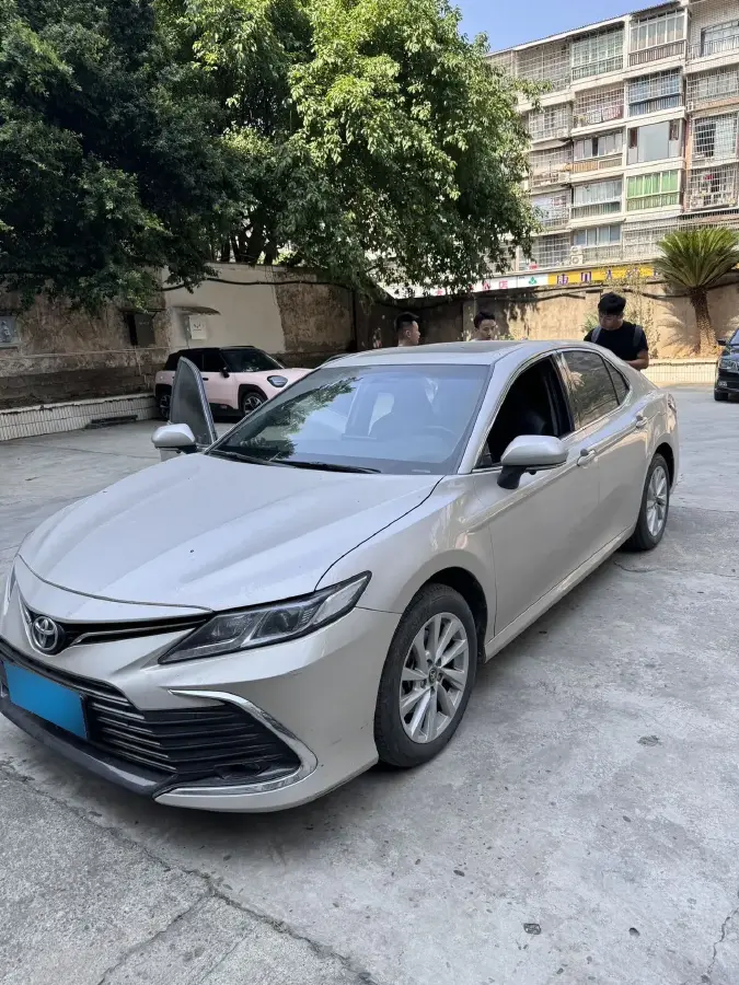 2022 Toyota Camry 2.0L 178HP L4 CVT